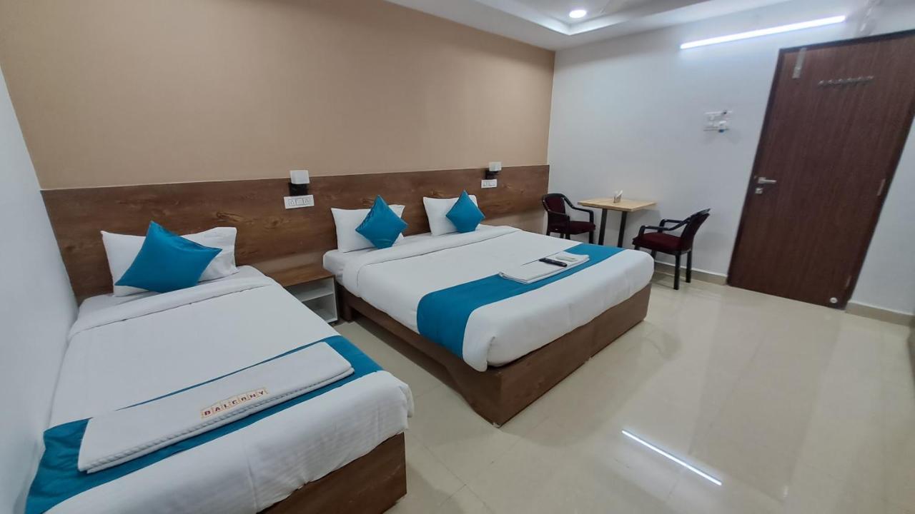 Hotel The Balcony Hyderabad